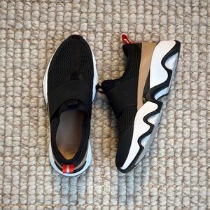 Sorel Chunky Black and Tan Women's Sneakers